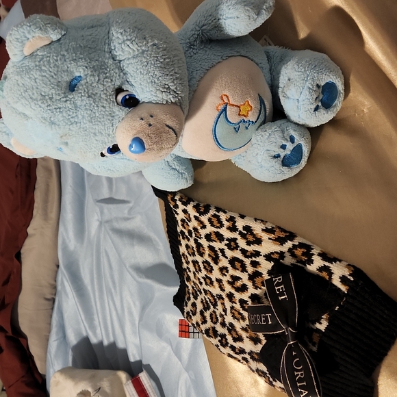 Victoria's Secret small dog sweater. Leopard with black trim. - Picture 4 of 4